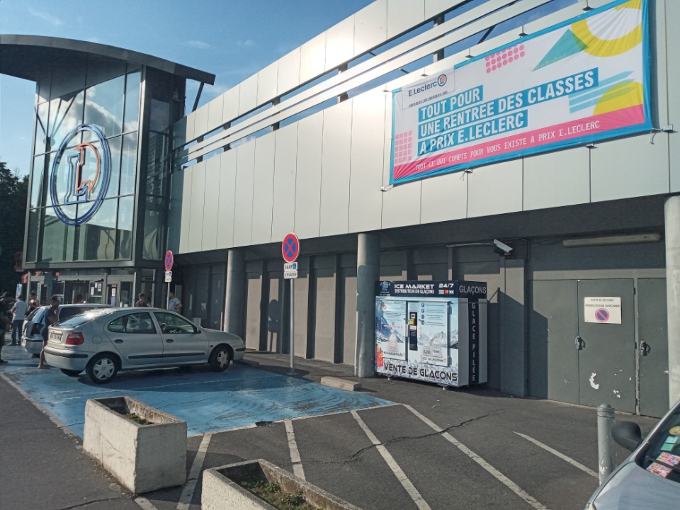 ICE STORE FRANCONVILLE - E.Leclerc ICE STORE FRANCONVILLE - E.Leclerc