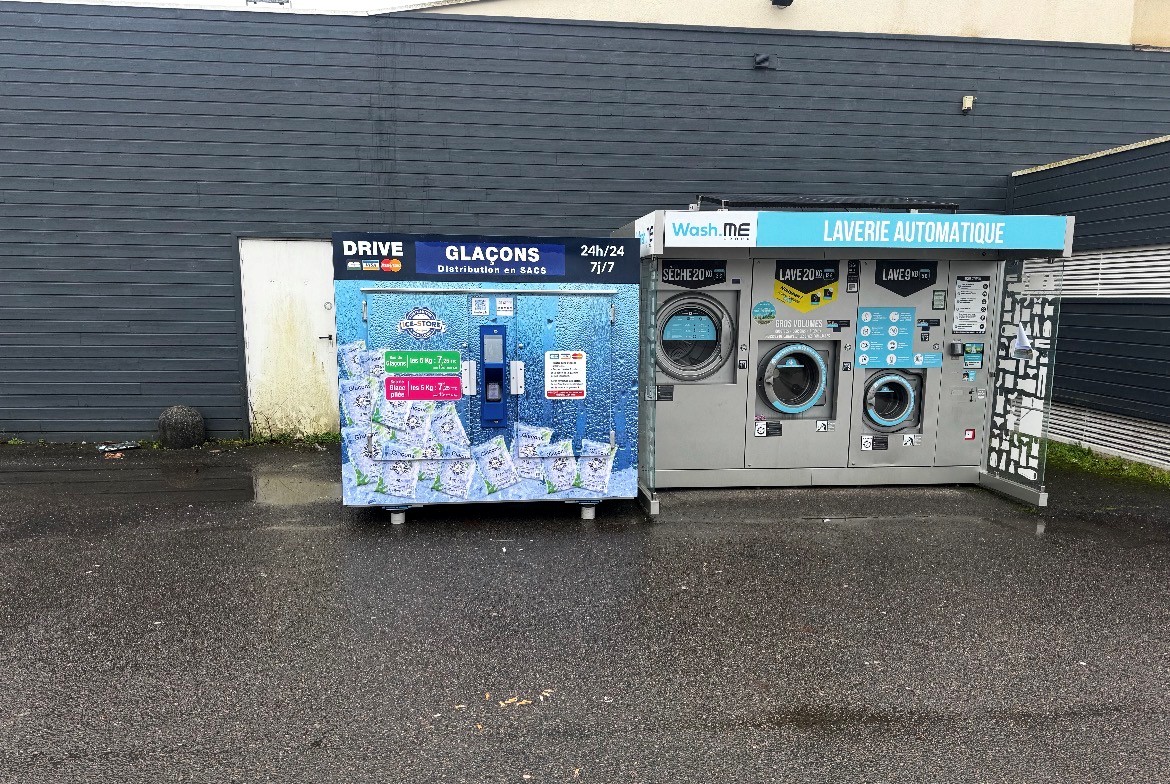 ICE STORE VENDAYS-MONTALIVET - CARREFOUR ICE STORE VENDAYS-MONTALIVET - CARREFOUR