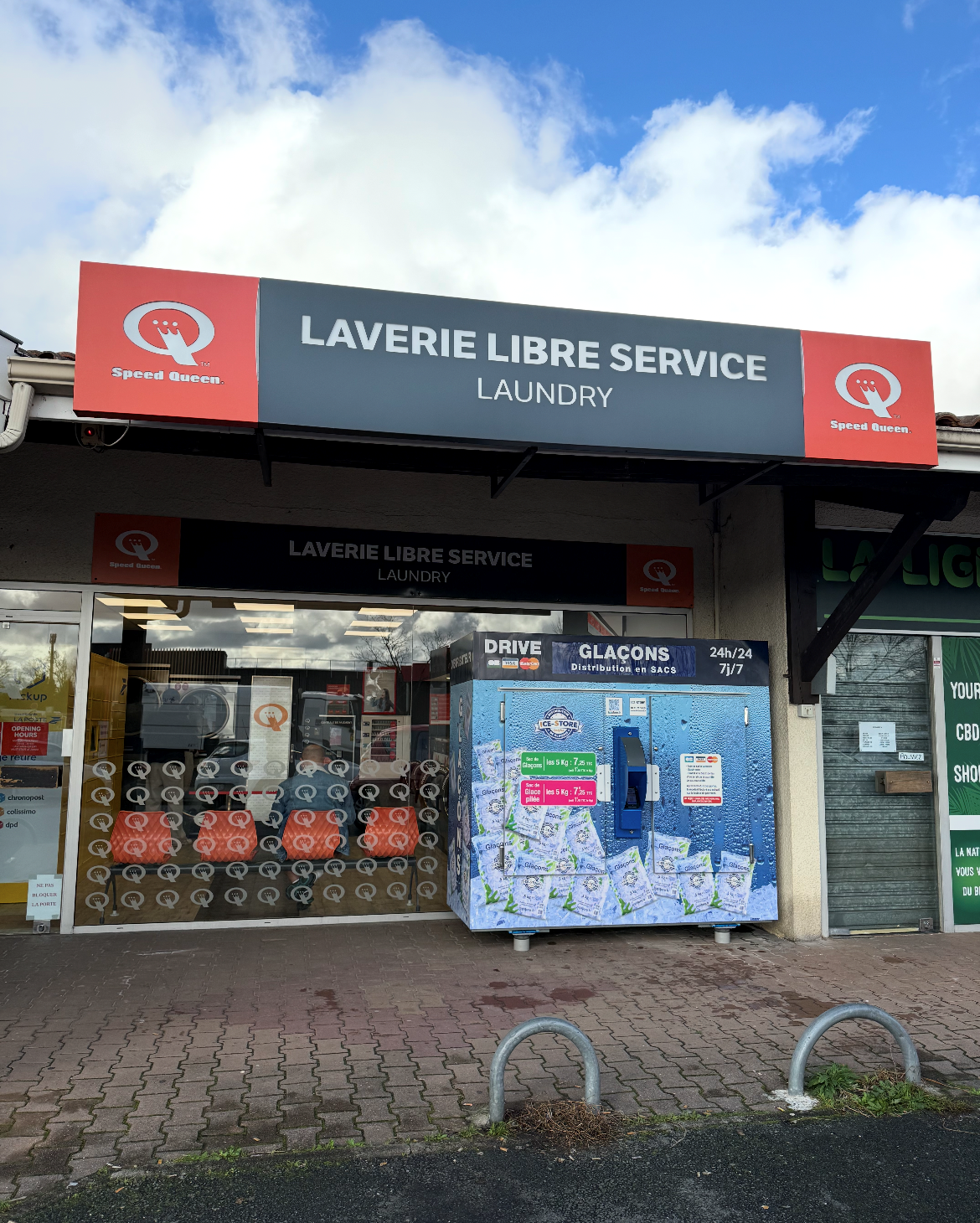 ICE STORE YVRAC - LAVERIE ICE STORE YVRAC - LAVERIE