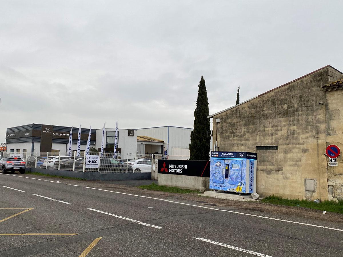 ICE STORE ARLES - HYUNDAI ICE STORE ARLES - HYUNDAI