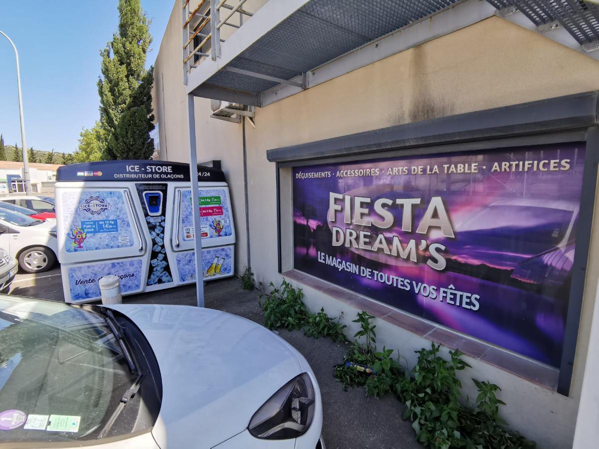 ICE STORE EYGUIERES - FIESTA DREAM'S ICE STORE EYGUIERES - FIESTA DREAM'S