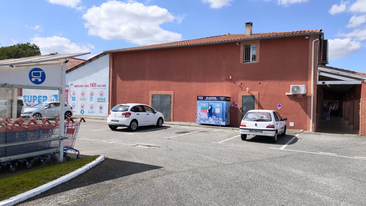 ICE STORE FONBEAUZARD - U ICE STORE FONBEAUZARD - U