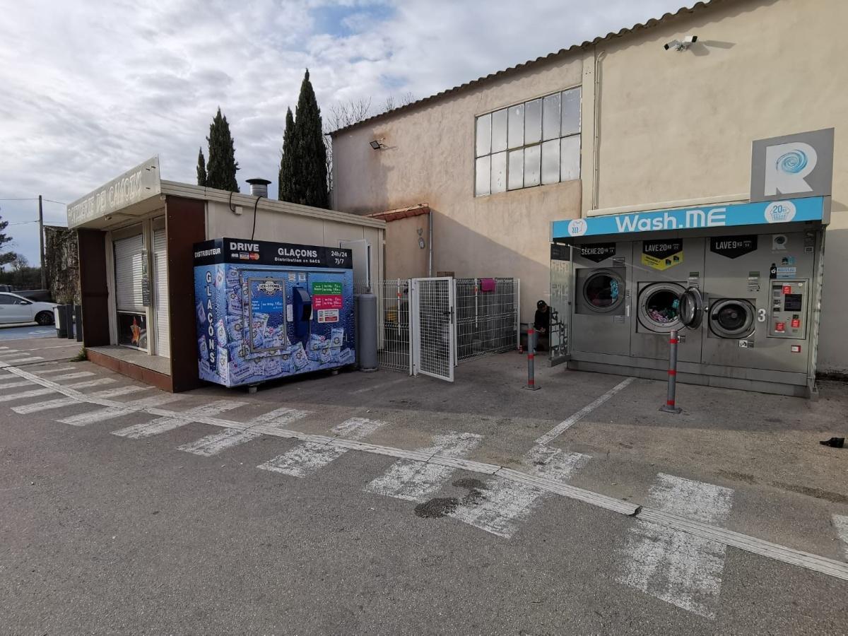 ICE STORE MARSEILLE CAMOINS - ROTISSERIE ICE STORE MARSEILLE CAMOINS - ROTISSERIE