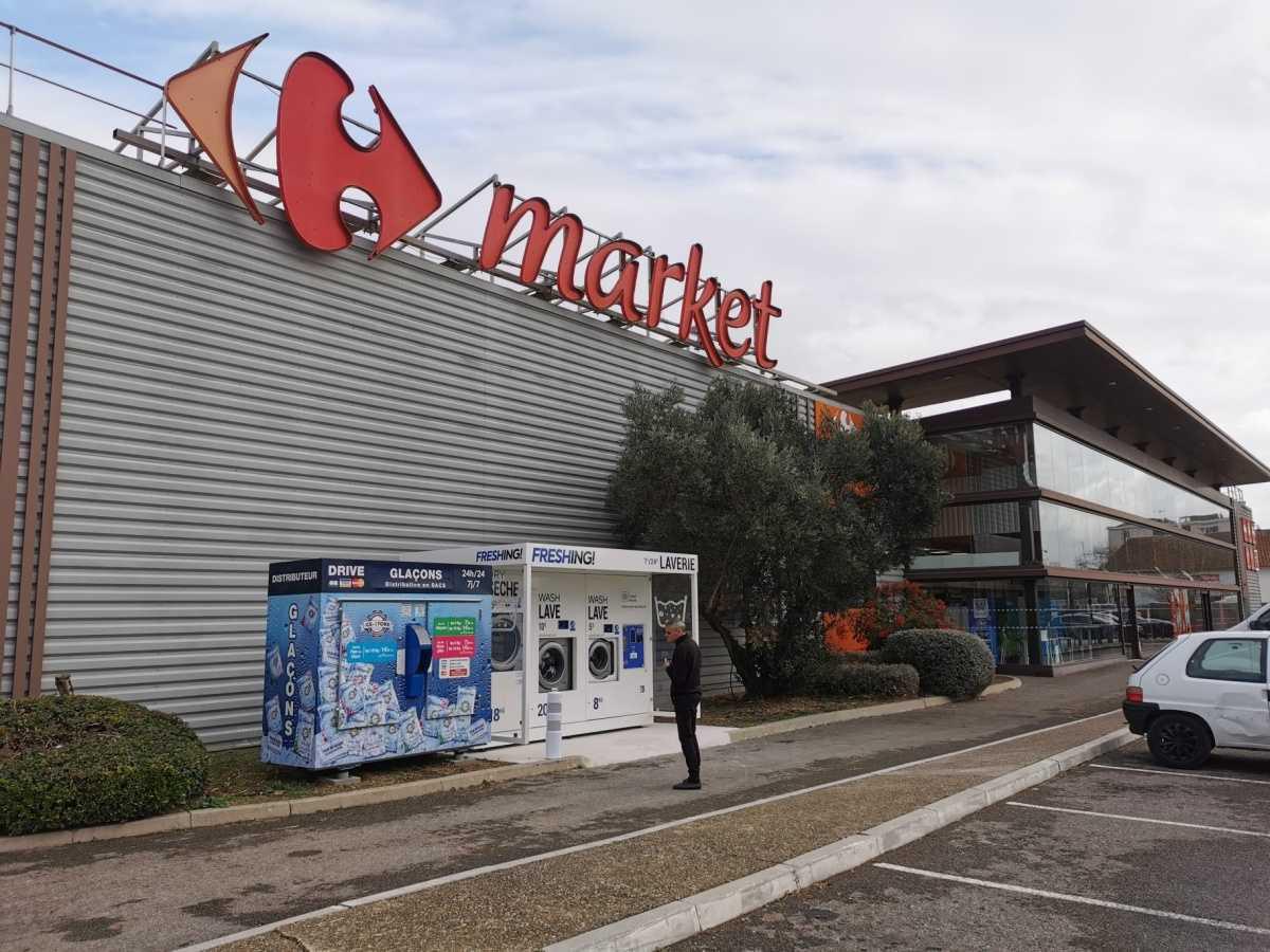 ICE STORE MIRAMAS - CARREFOUR ICE STORE MIRAMAS - CARREFOUR