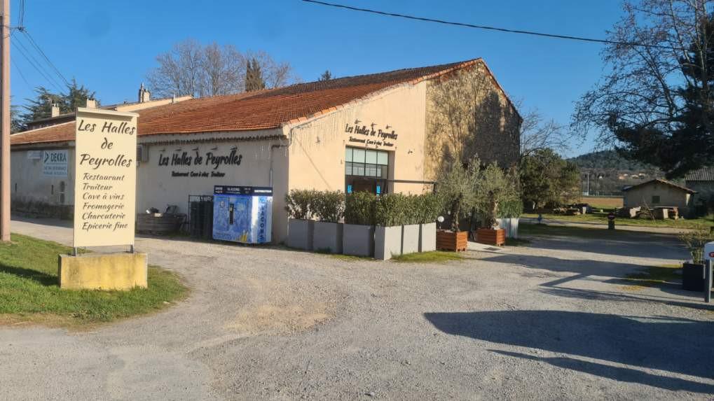 ICE STORE PEYROLLES EN PROVENCE - LES HALLES ICE STORE PEYROLLES EN PROVENCE - LES HALLES
