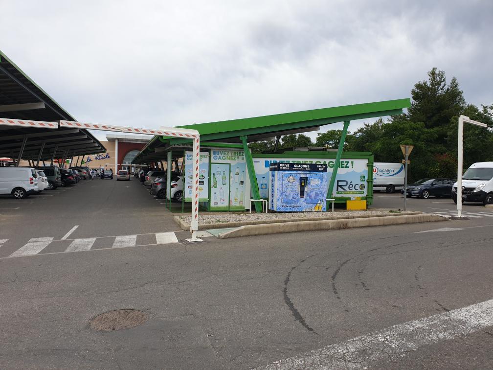 ICE STORE SERVIAN - U ICE STORE SERVIAN - U