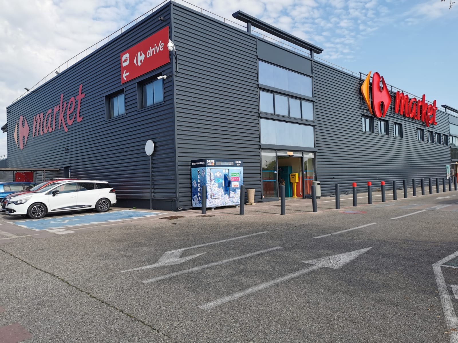 ICE STORE TRETS - CARREFOUR ICE STORE TRETS - CARREFOUR