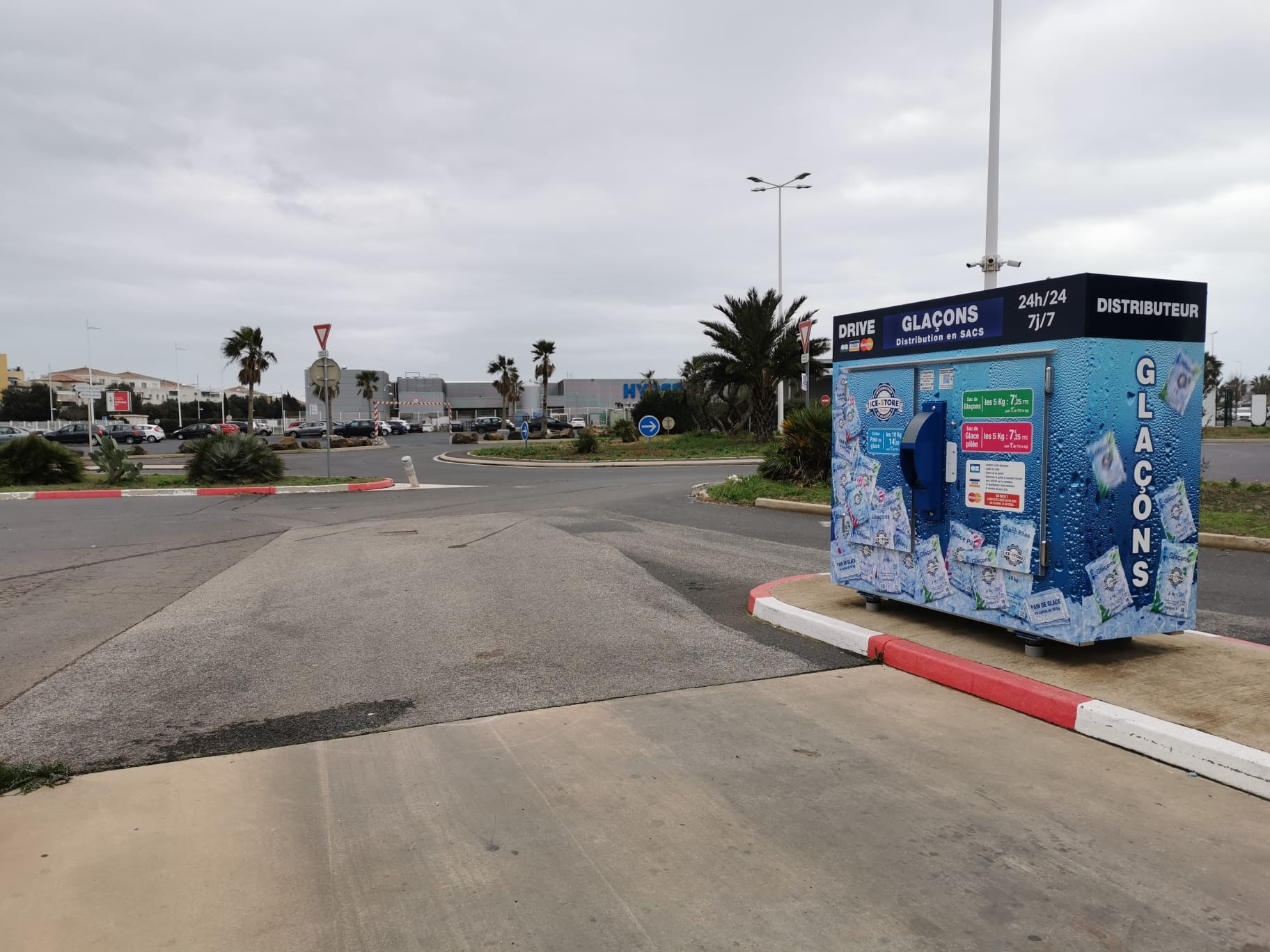 ICE STORE AGDE - U ICE STORE AGDE - U