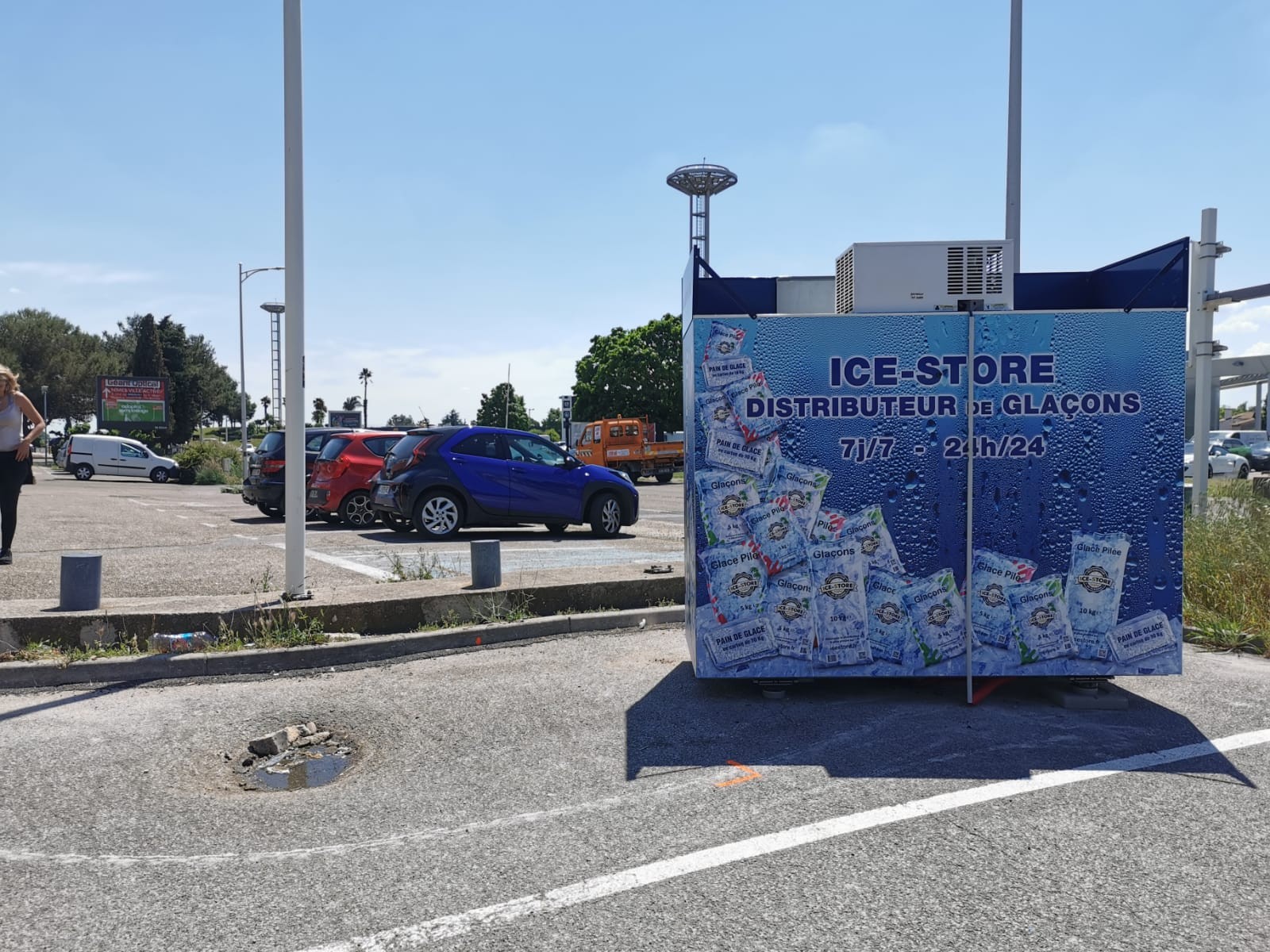 ICE STORE NIMES - HYUNDAI ICE STORE NIMES - HYUNDAI