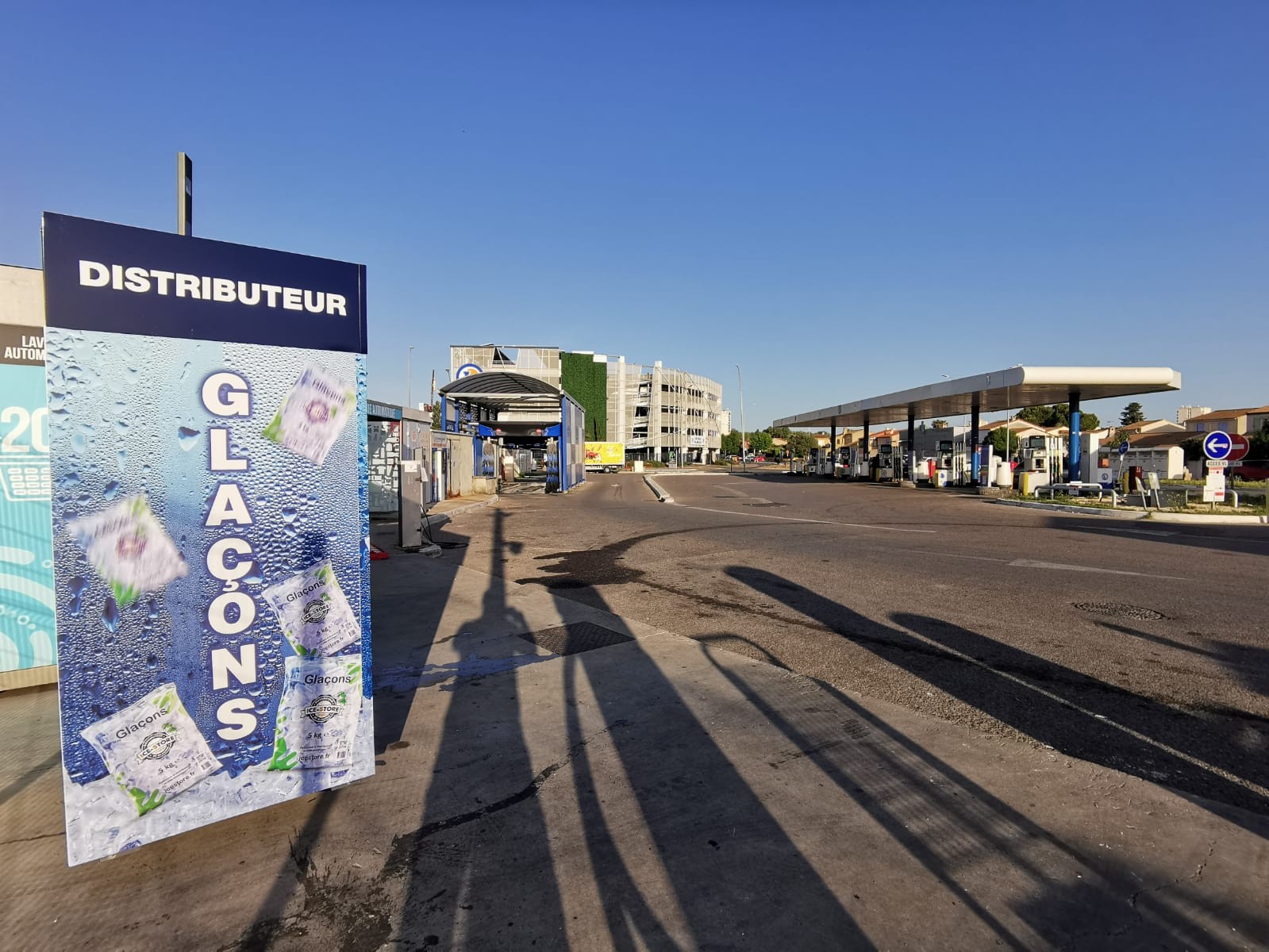 ICE STORE NIMES - LECLERC ICE STORE NIMES - LECLERC