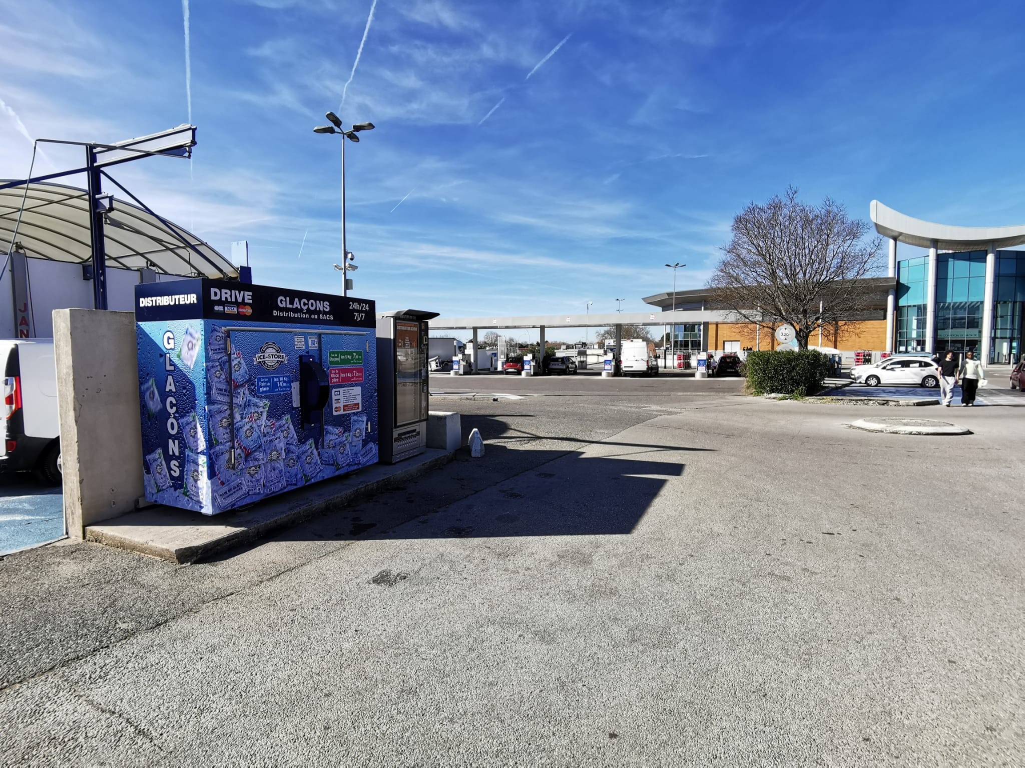 ICE STORE SALON DE PROVENCE - STATION LAVAGE LECLERC ICE STORE SALON DE PROVENCE - STATION LAVAGE LECLERC
