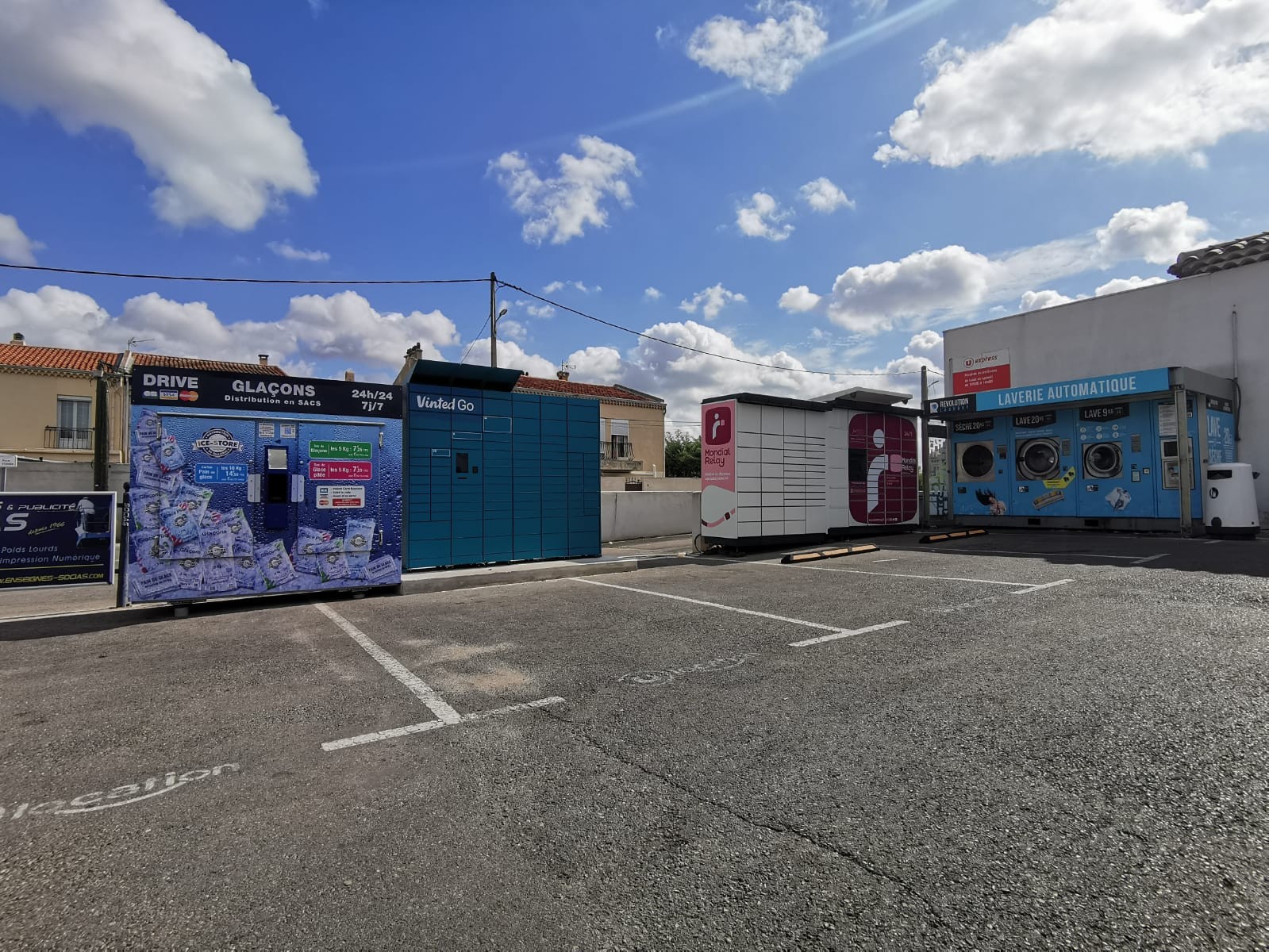 ICE STORE ST VICTORET - U ICE STORE ST VICTORET - U