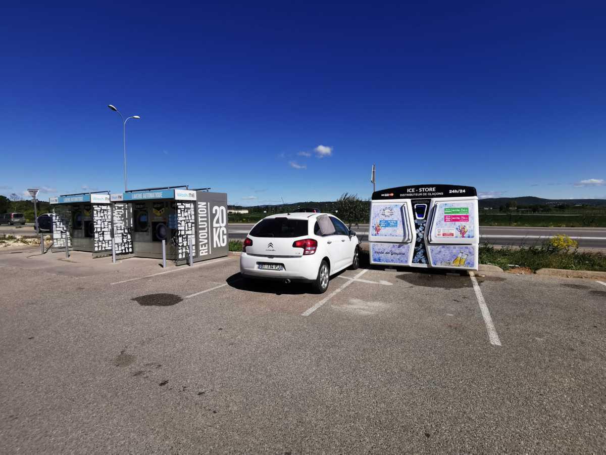 ICE STORE ST MAXIMIN ST BAUME - U ICE STORE ST MAXIMIN ST BAUME - U