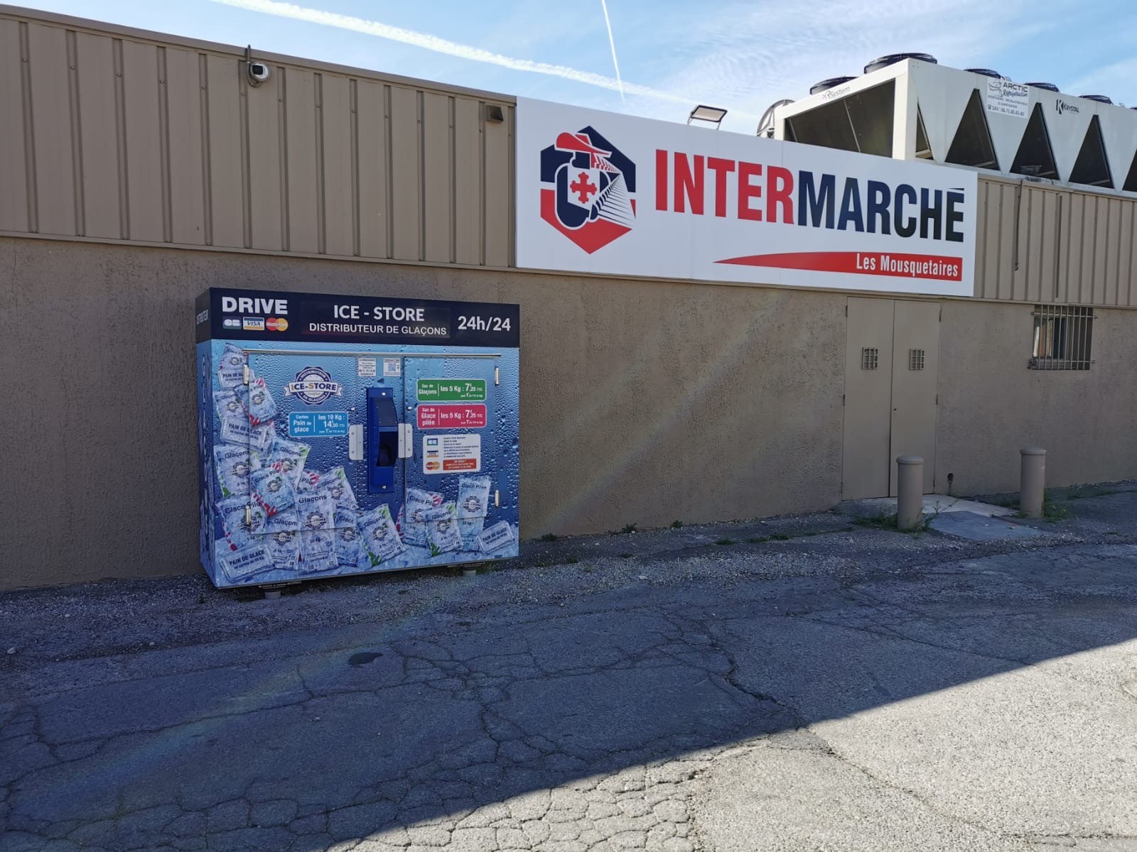 ICE STORE LANCON DE PROVENCE - INTERMARCHE ICE STORE LANCON DE PROVENCE - INTERMARCHE