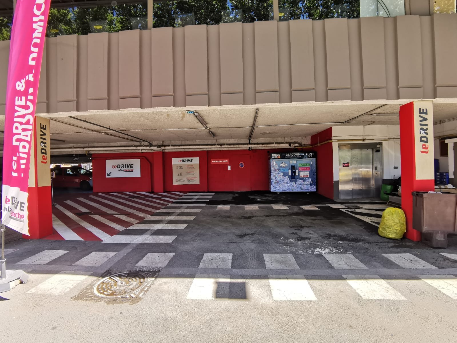 ICE STORE AIX EN PROVENCE - INTERMARCHE ICE STORE AIX EN PROVENCE - INTERMARCHE
