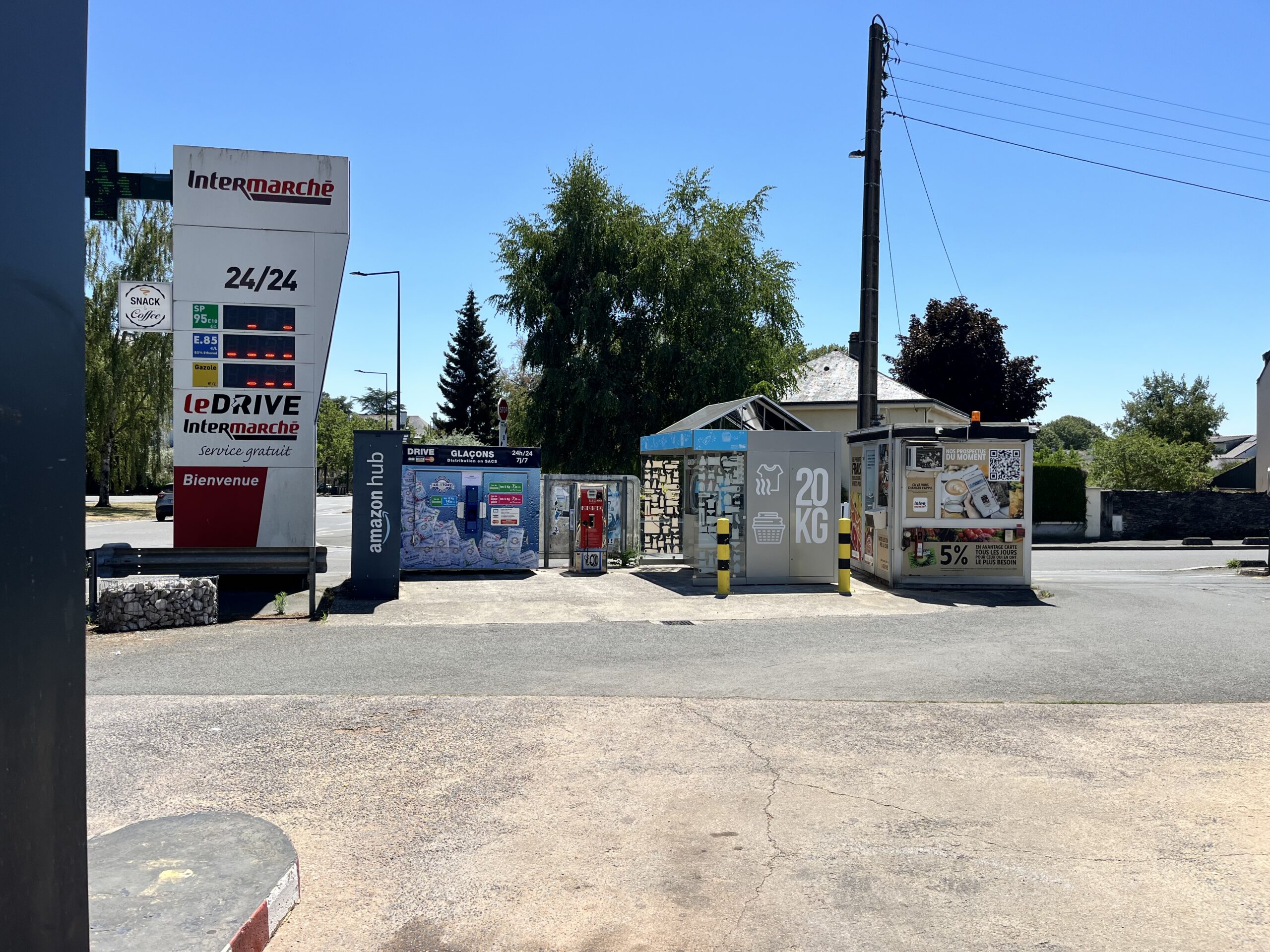 ICE STORE ANGERS - INTERMARCHE ICE STORE ANGERS - INTERMARCHE