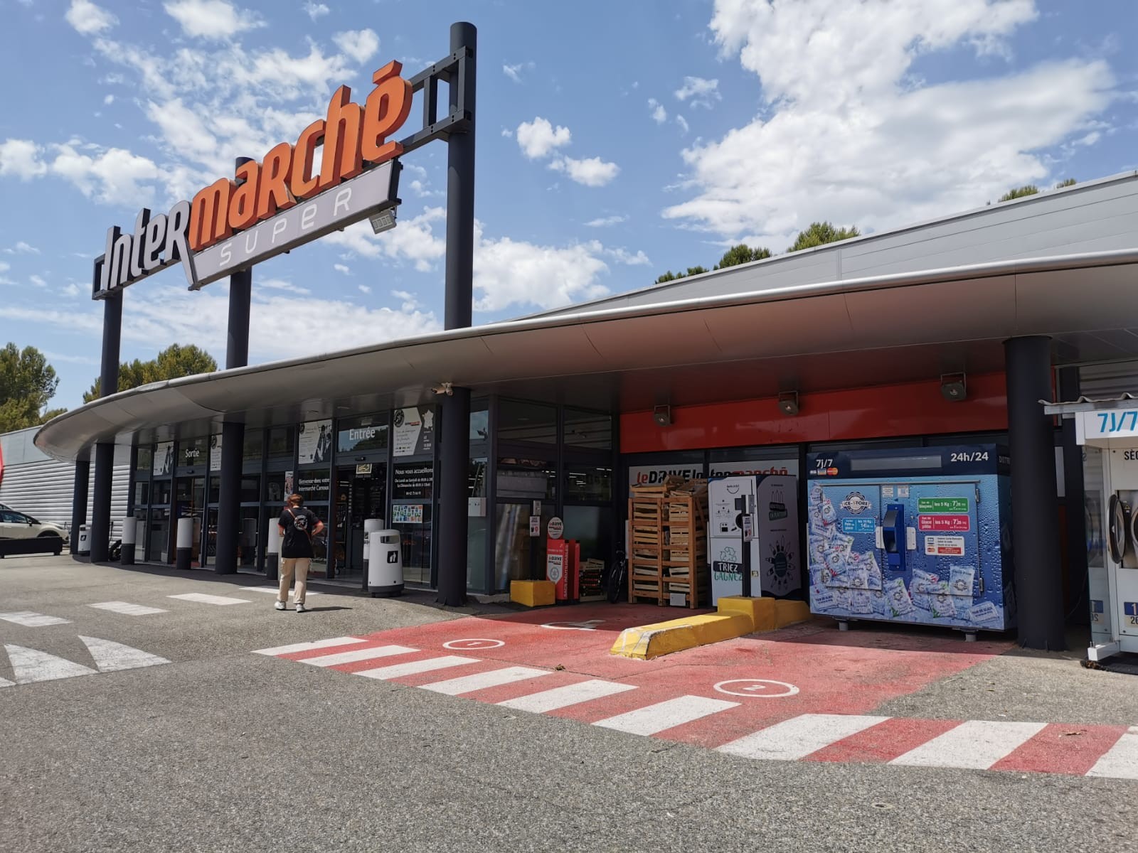 ICE STORE CARNOUX EN PROVENCE - INTERMARCHE ICE STORE CARNOUX EN PROVENCE - INTERMARCHE