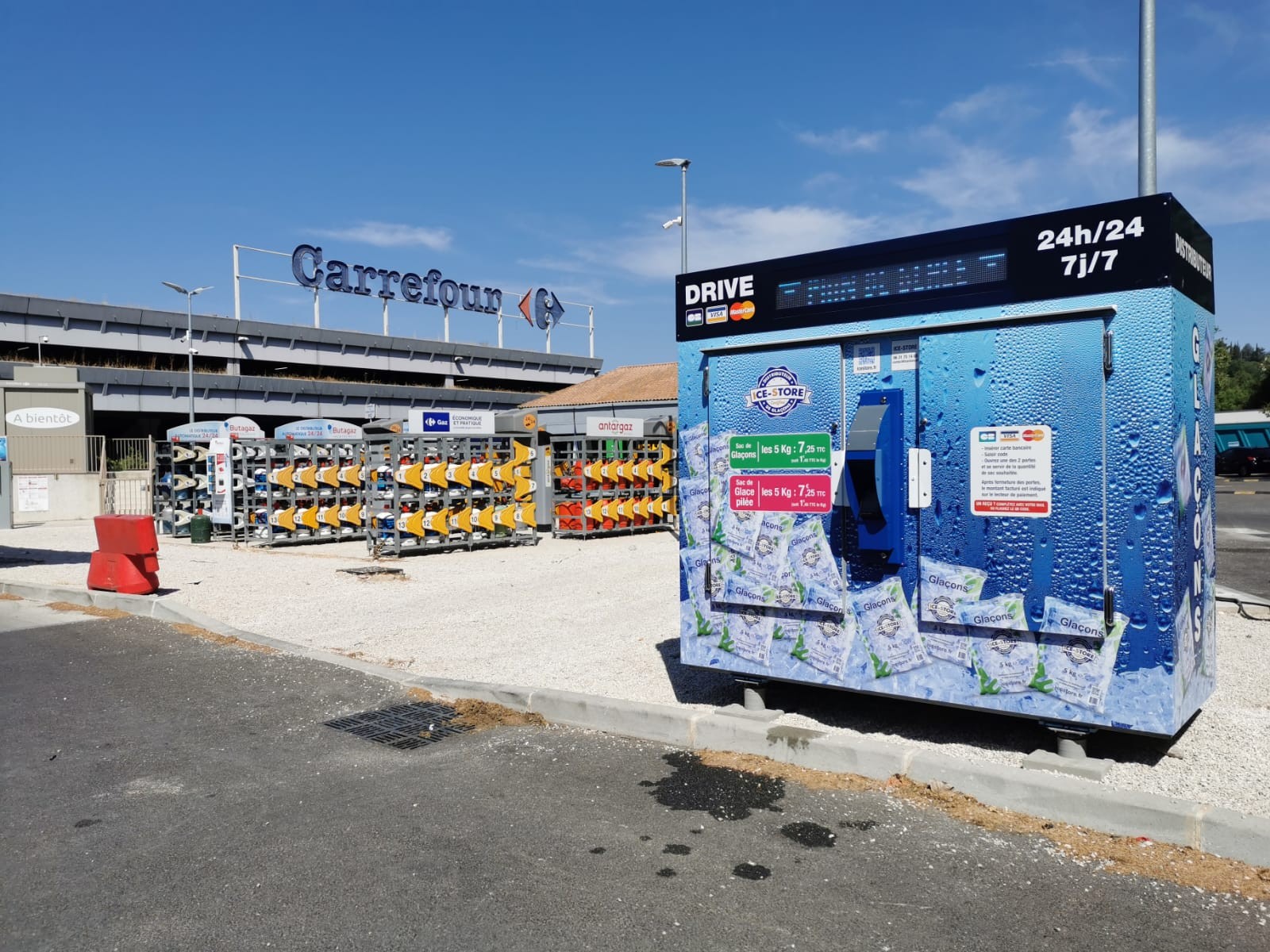 ICE STORE AIX EN PROVENCE - CARREFOUR ICE STORE AIX EN PROVENCE - CARREFOUR