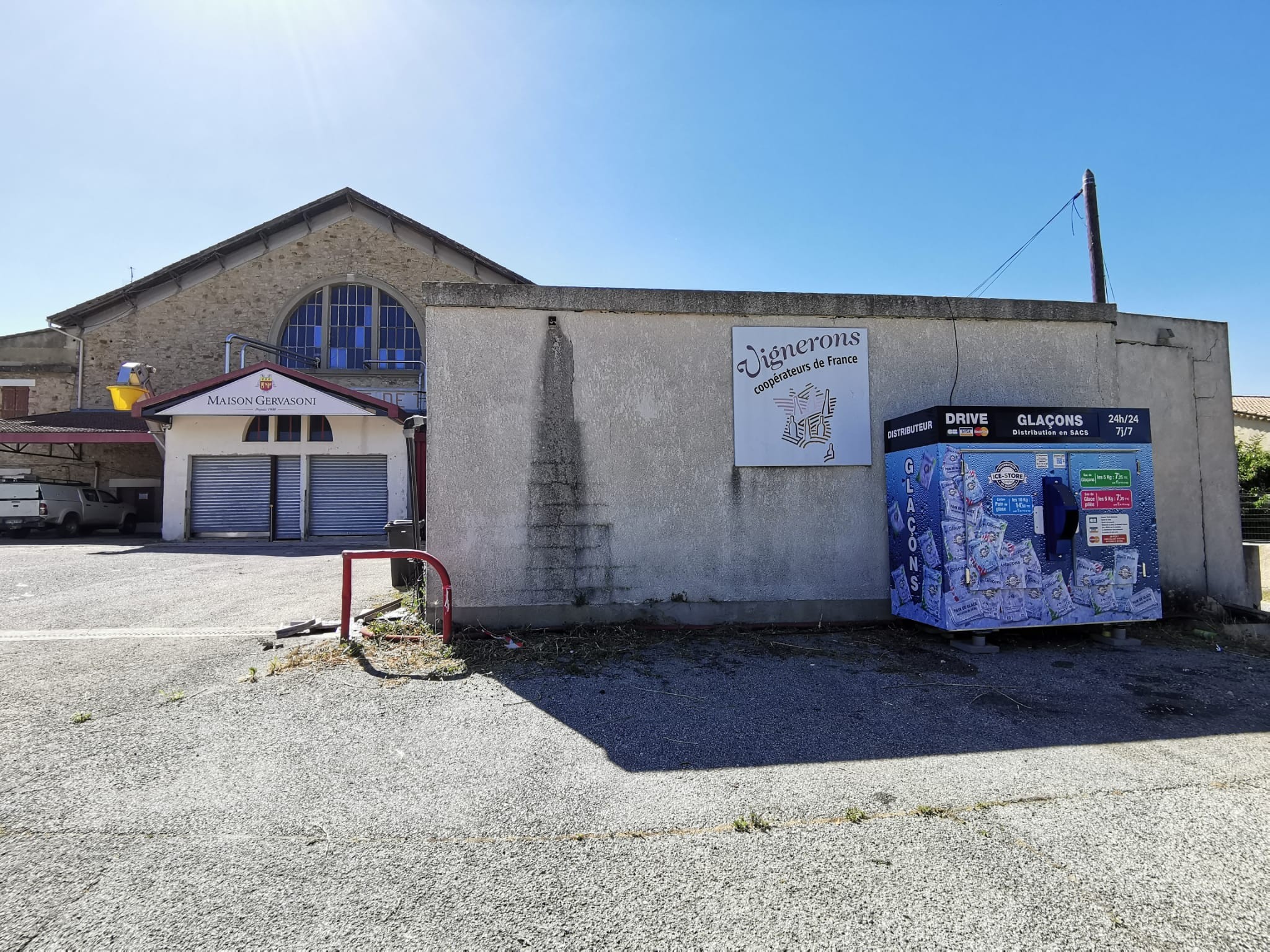ICE STORE TRESQUES - CAVE GERVASONI ICE STORE TRESQUES - CAVE GERVASONI